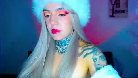 Snapshot of lannie_gonzales chatting on 09.15.25 LANNIE online show from 09.15.25