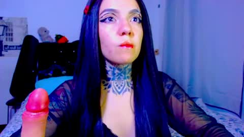 LANNIE   online show from 05.23.26