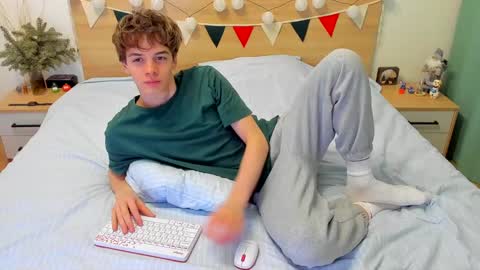 Fandi online show from 02.08.25