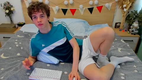 Fandi online show from 02.24.25