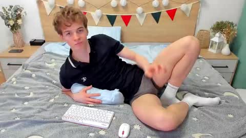 Fandi online show from 03.11.25