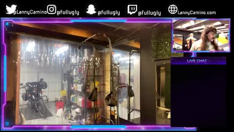 Snapshot of lannycamino chatting on 11.23.25 el cee online show from 11.23.25