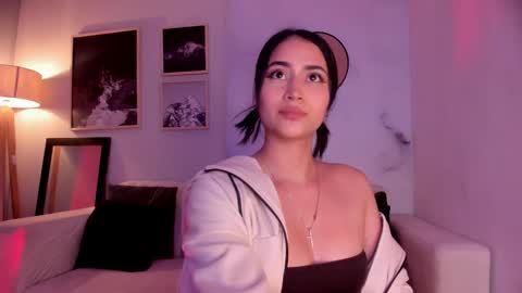 Lara Madisson online show from 03.02.26