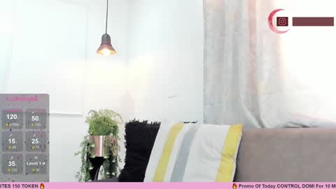      700  200   online show from 02.06.25