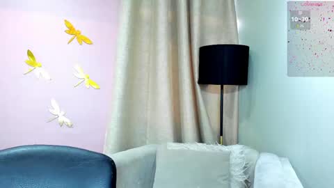      700  200   online show from 02.09.25