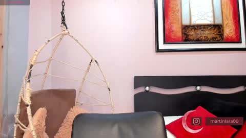      700  200   online show from 03.08.25