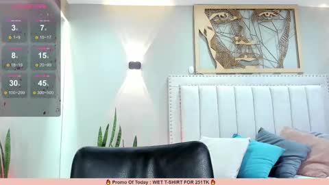      700  200   online show from 03.11.25