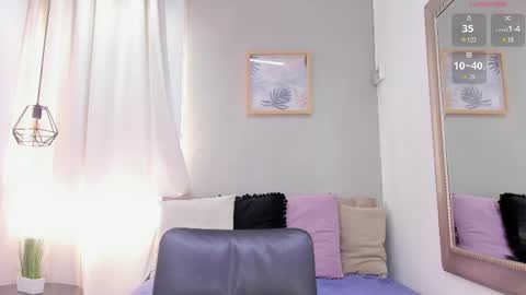      700  200   online show from 04.18.26