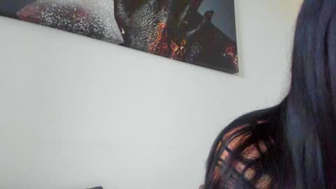 Snapshot of lara_squirtx chatting on 02.07.25 Lara online show from 02.07.25