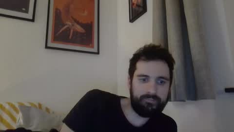 Snapshot of laraaan chatting on 05.04.26 laraaan online show from 05.04.26
