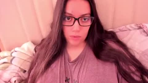 lara online show from 04.19.26