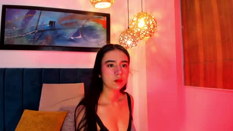  Lara Gold  online show from 01.23.25