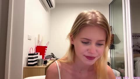 Stella online show from 02.20.26