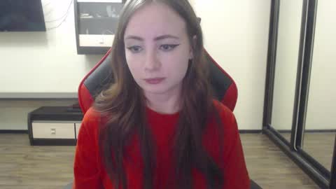 Snapshot of laralianna chatting on 12.22.24 Laralianna online show from 12.22.24