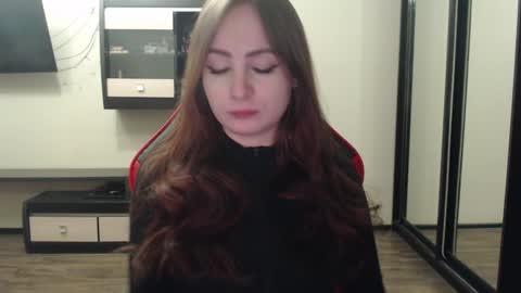 Snapshot of laralianna chatting on 01.08.25 Laralianna online show from 01.08.25