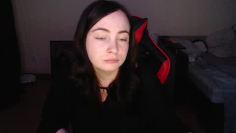 Laralianna online show from 02.10.26