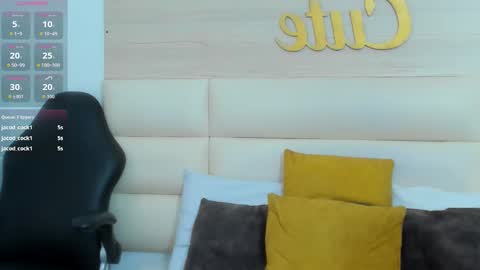 LARA online show from 11.13.25