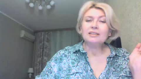 laramrs online show from 10.10.25