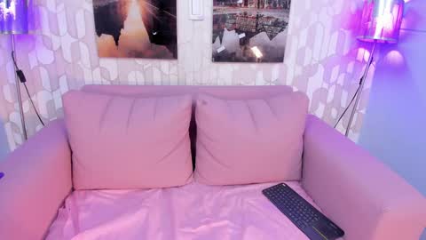 Lara Murphy online show from 03.03.25