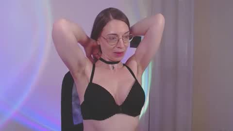 Snapshot of larawintersxxx chatting on 05.07.26 larawintersxxx online show from 05.07.26
