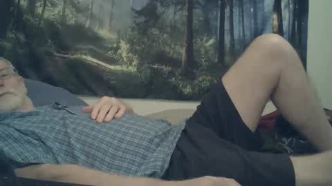 Larbie online show from 02.10.25