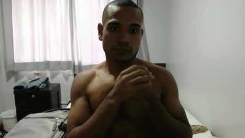 Snapshot of larenz_tate chatting on 06.07.26 larenz_tate online show from 06.07.26