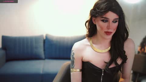 Snapshot of larisa_dolbimaya chatting on 01.21.25 Larisa Lavriki online show from 01.21.25