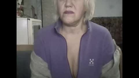Snapshot of larisaq4ugo24 chatting on 04.30.26 larisaq4ugo24 online show from 04.30.26