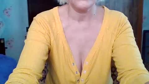 Snapshot of larisaq4ugo24 chatting on 07.12.26 larisaq4ugo24 online show from 07.12.26