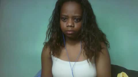 larissa645771 online show from 10.02.25