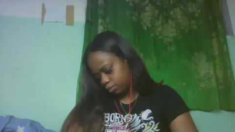 larissa645771 online show from 03.18.26