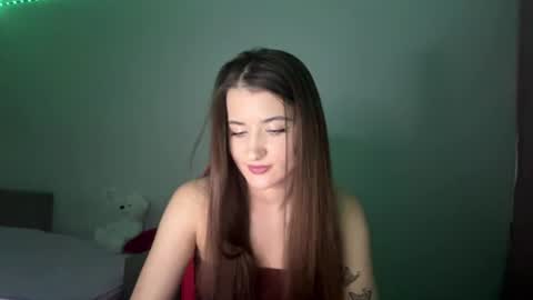 Snapshot of larrainemelandez chatting on 07.14.26 Jocelyn online show from 07.14.26
