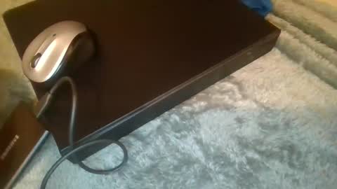 Snapshot of larrymb777 chatting on 10.10.25 larrymb777 online show from 10.10.25