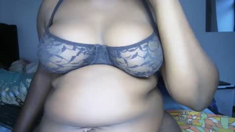 Snapshot of lasisi_ chatting on 03.08.25 Lasisi online show from 03.08.25