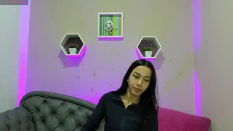 Snapshot of laskhmi_ chatting on 04.15.26 Tania online show from 04.15.26