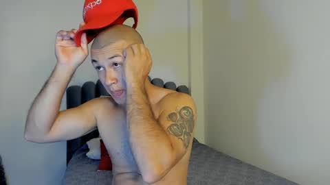 Snapshot of lass_nazar chatting on 01.14.25 lass_nazar online show from 01.14.25