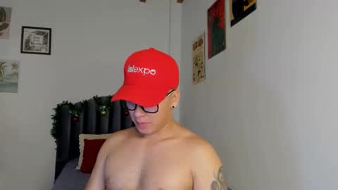 Snapshot of lass_nazar chatting on 12.04.25 lass_nazar online show from 12.04.25