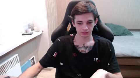 Snapshot of last_kenny chatting on 12.18.24 Kenny online show from 12.18.24