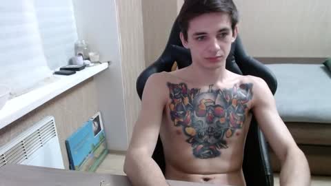 Snapshot of last_kenny chatting on 12.24.24 Kenny online show from 12.24.24