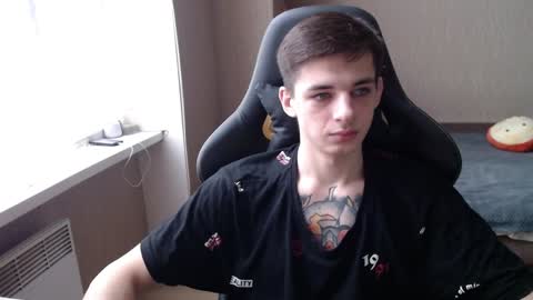 Snapshot of last_kenny chatting on 02.07.25 Kenny online show from 02.07.25