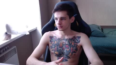 Snapshot of last_kenny chatting on 09.19.25 Kenny online show from 09.19.25