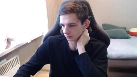 Snapshot of last_kenny chatting on 10.03.25 Kenny online show from 10.03.25