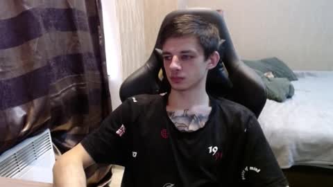 Snapshot of last_kenny chatting on 10.21.25 Kenny online show from 10.21.25