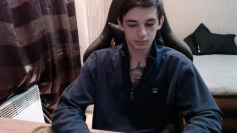 Snapshot of last_kenny chatting on 10.31.25 Kenny online show from 10.31.25