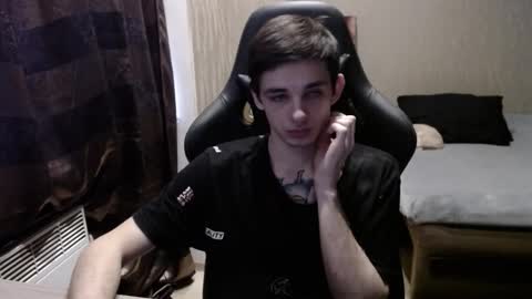 Snapshot of last_kenny chatting on 11.04.25 Kenny online show from 11.04.25