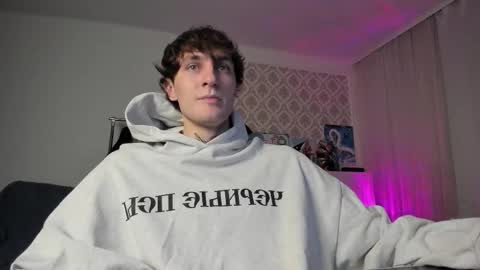 Snapshot of lastnight4you chatting on 09.08.25 acie online show from 09.08.25