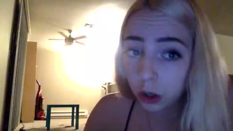 Roxy blue online show from 03.03.26