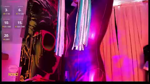 Snapshot of latex_rose_daniels chatting on 06.25.26 ROSE online show from 06.25.26