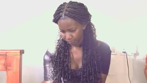 latiffaah_xx online show from 03.22.26