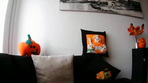 latiinvenushot online show from 10.06.25